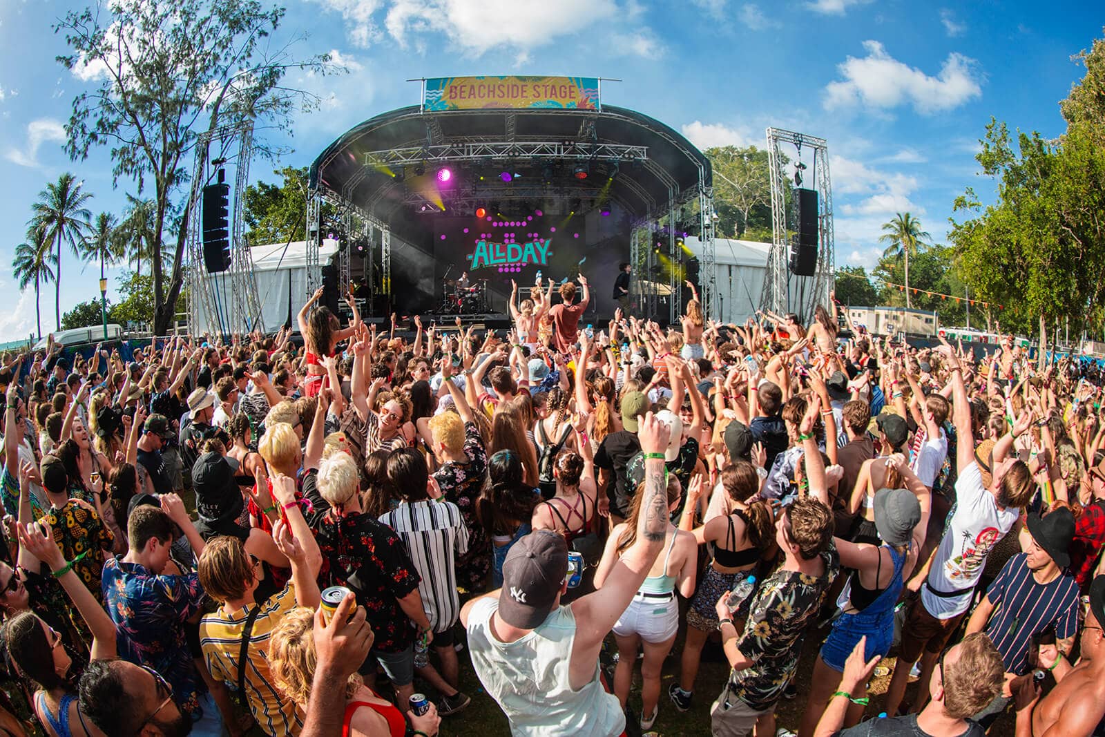 BASSINTHEGRASS Festival: Beachside Stage and party crowd